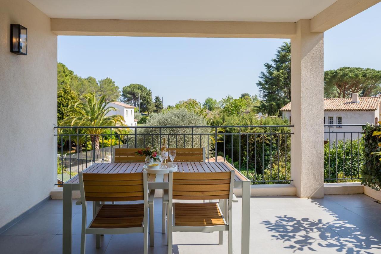 Luxurious And Spacious Apartment In The Heart Of The Cote D'Azur Рокфор-ле-Пен Экстерьер фото